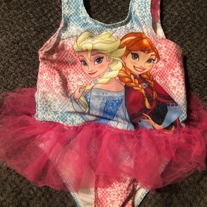 ♠️ 2 for $5 ♠️ Elsa & Anna Frozen Swimsuit